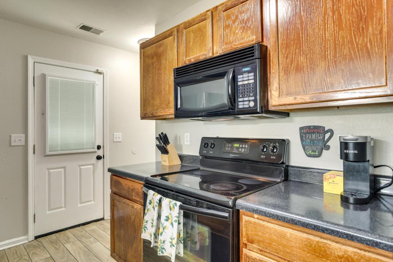 Charming North Charleston Townhome - Pets Welcome! 外观 照片