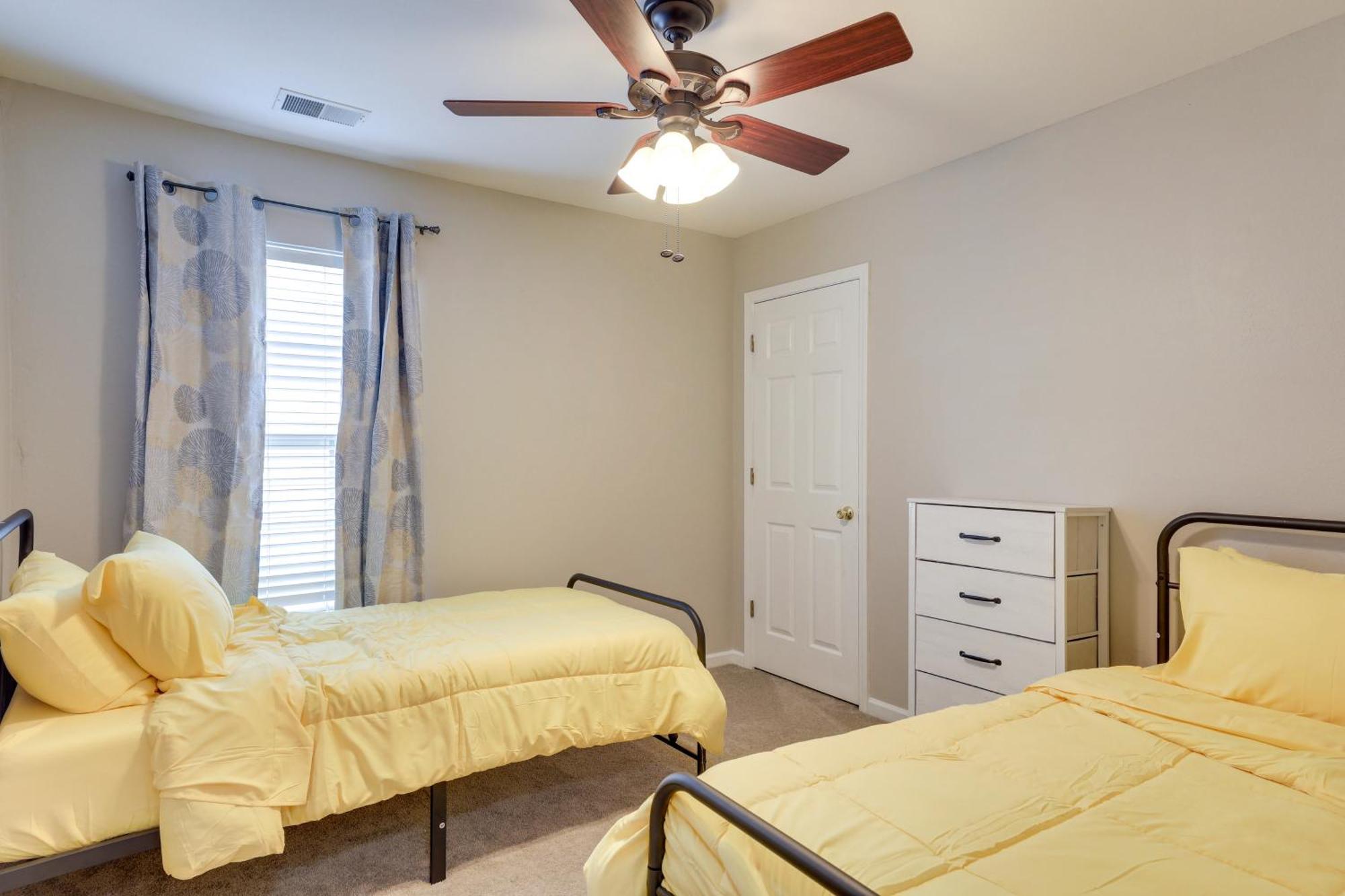 Charming North Charleston Townhome - Pets Welcome! 外观 照片